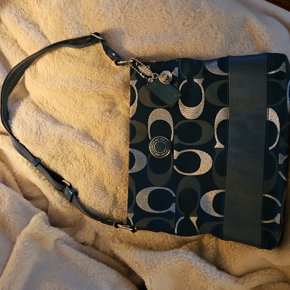 Coach Handbags - Coach Signature Crossbody Bag